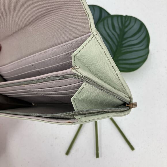 Fossil Mint Green Brass Bifold Zip Around Snap Cow Hide Leather Pockets Wallet - Picture 5 of 10